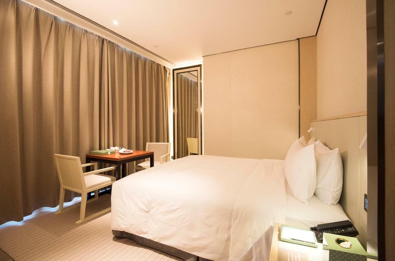 Virtuous World Hotel Foshan Luaran gambar