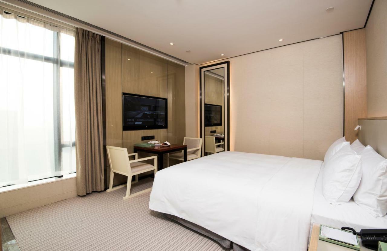 Virtuous World Hotel Foshan Luaran gambar