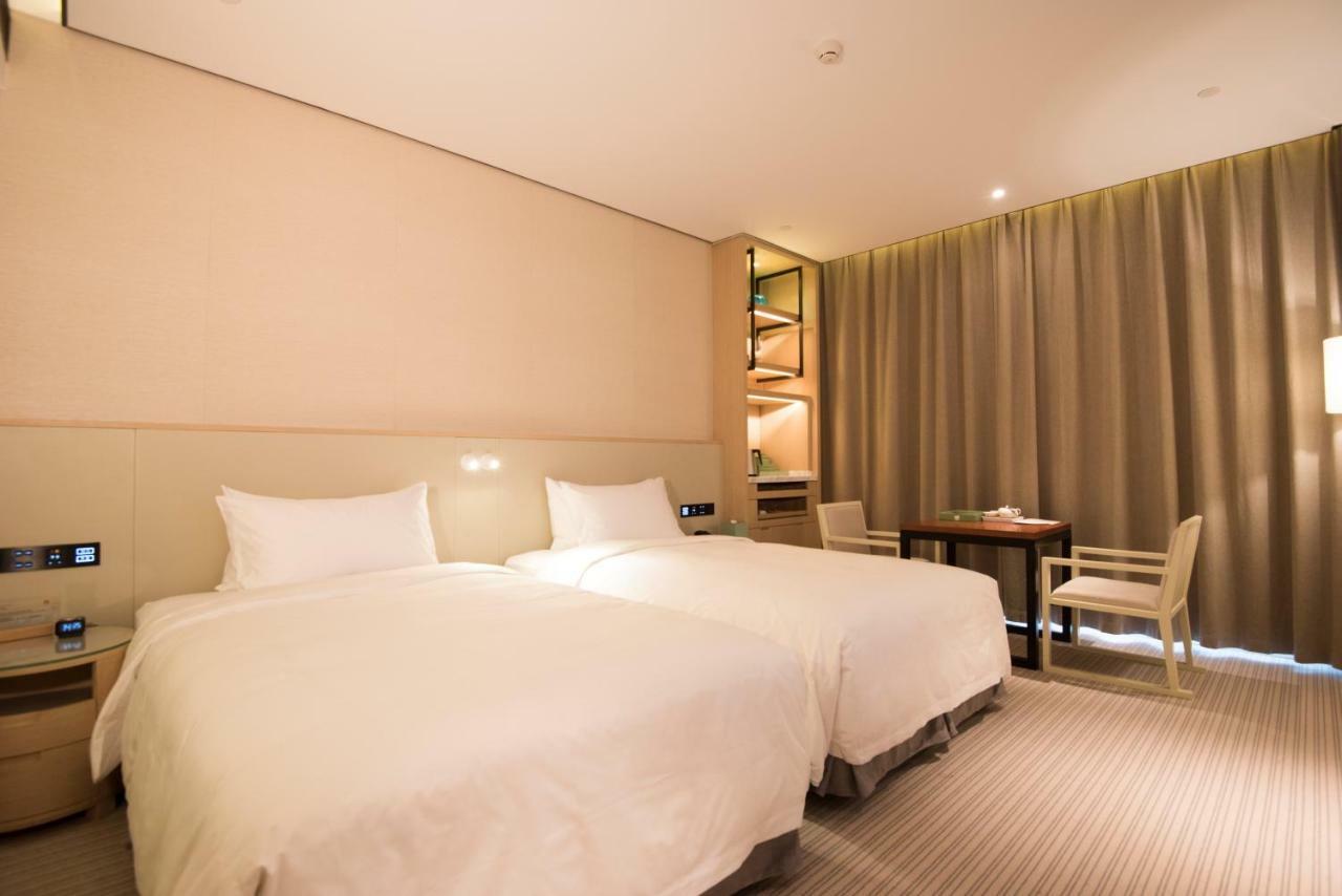 Virtuous World Hotel Foshan Luaran gambar